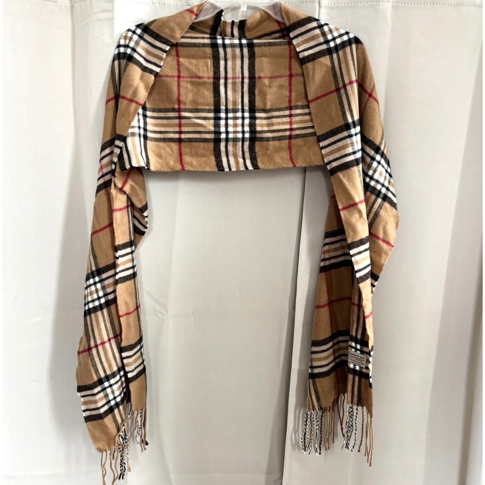 Cashmere Feel Plaid Scarf Italy Design Fringe Preppy Academia Quiet Luxe 18456x